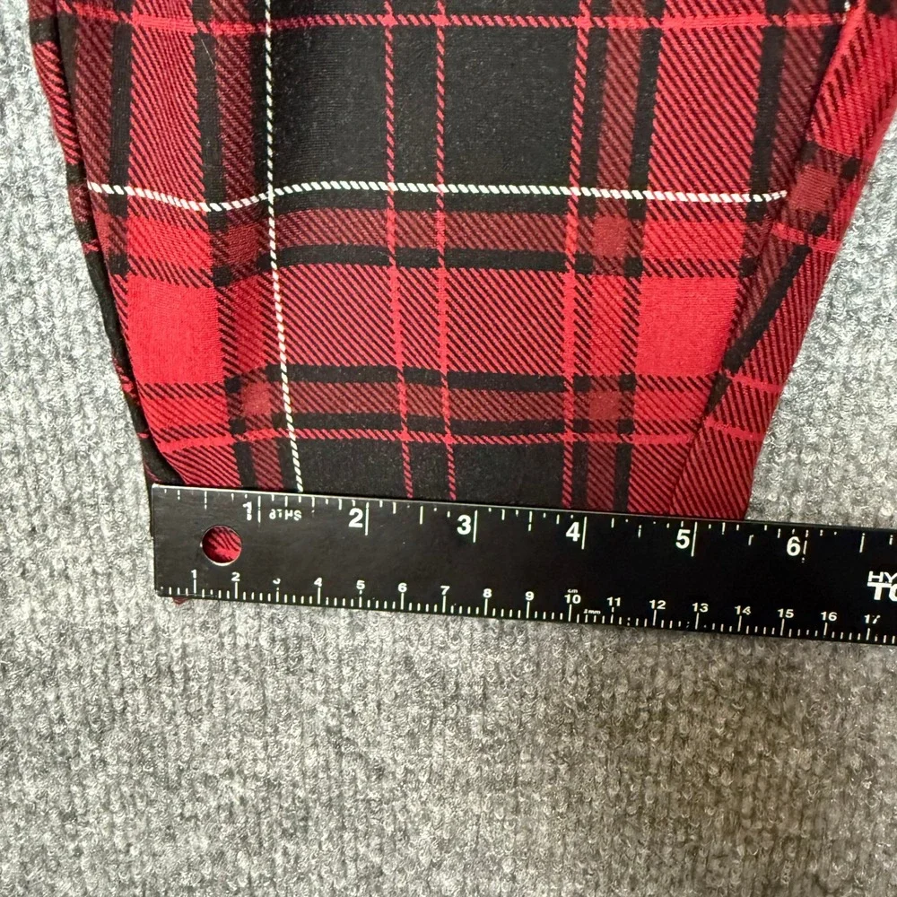 Torrid Pants Womens 4XL Red Black Plaid Pixie Pull‎ On Plus Size Stretch Holiday